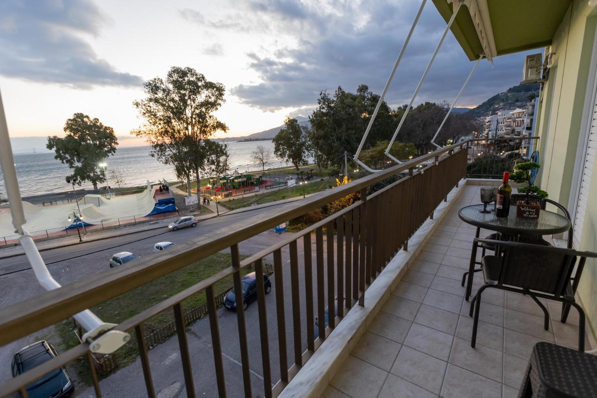 Vicky'S View House Apartment Nafpaktos Exterior photo